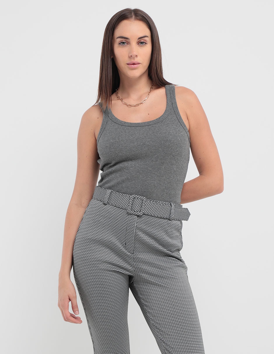 Top escote regular tirante ancho 1