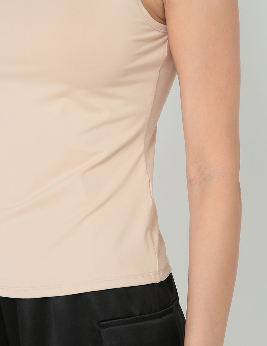 Blusa sin manga para mujer 5