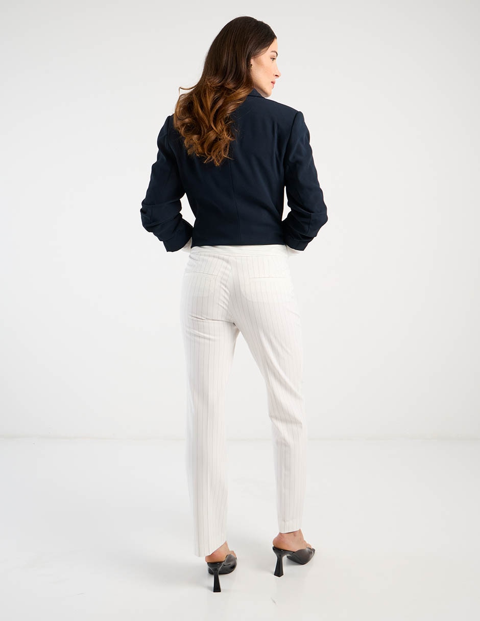 Pantalón capri recto para mujer 6