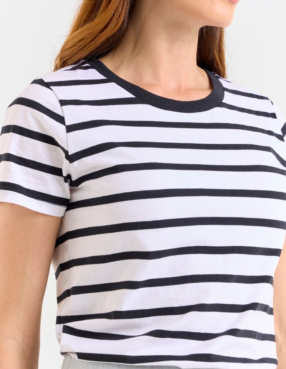 Playera manga larga cuello redondo para mujer 3