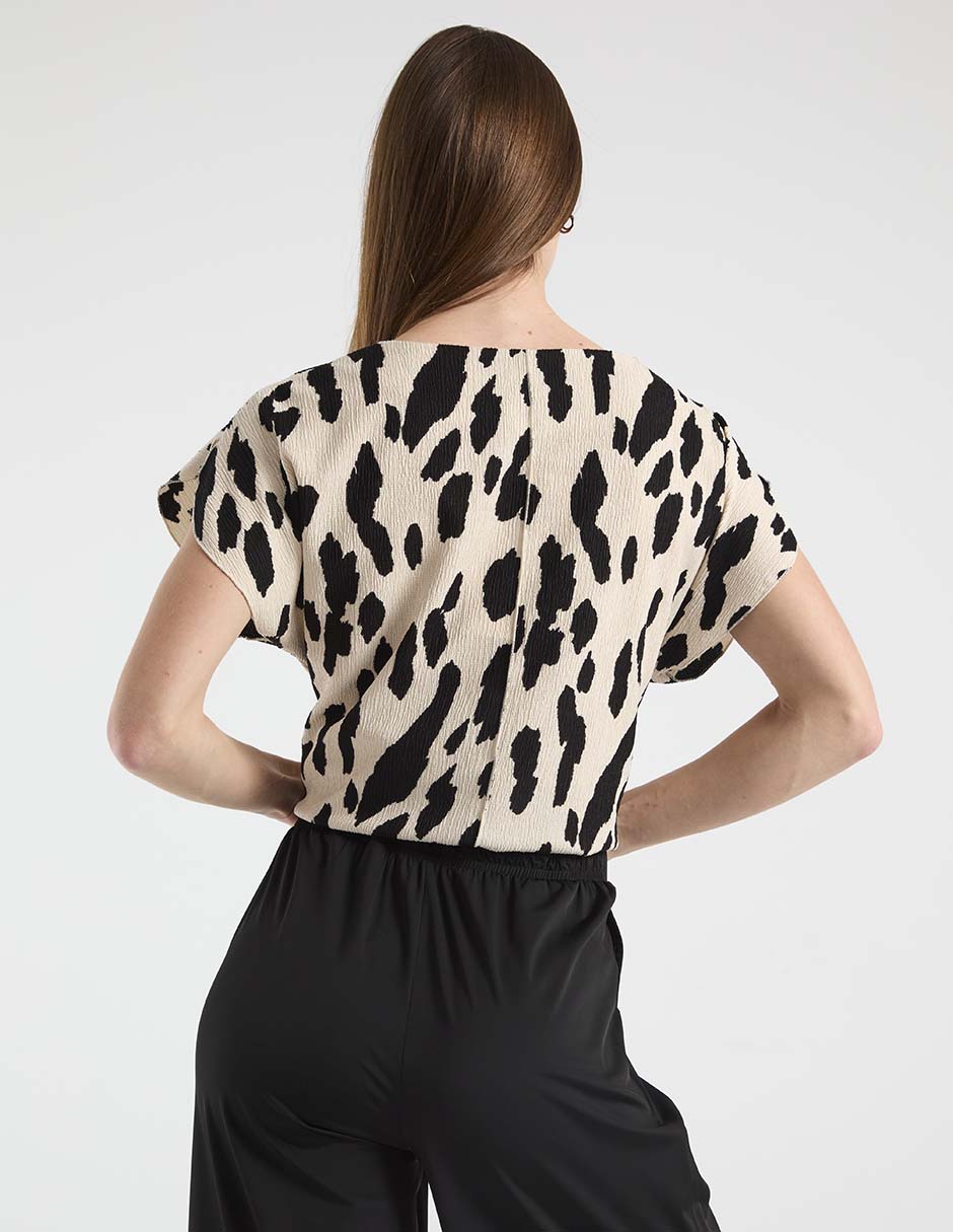 Blusa manga corta para mujer 6