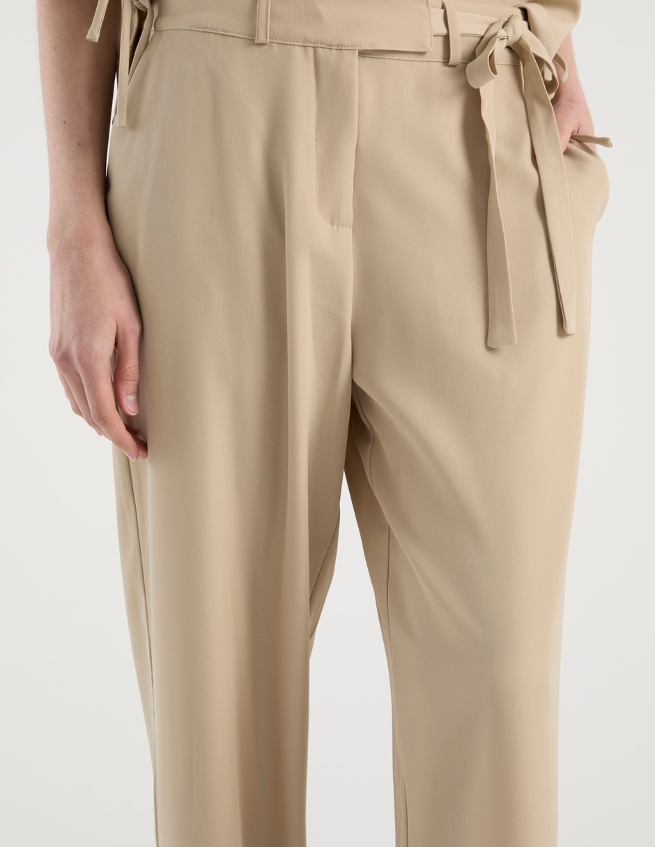 Pantalón amplio para mujer