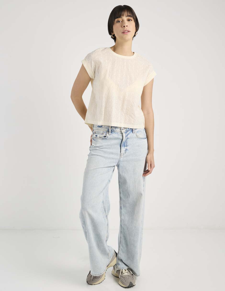 Playera manga corta Contempo cuello redondo para mujer