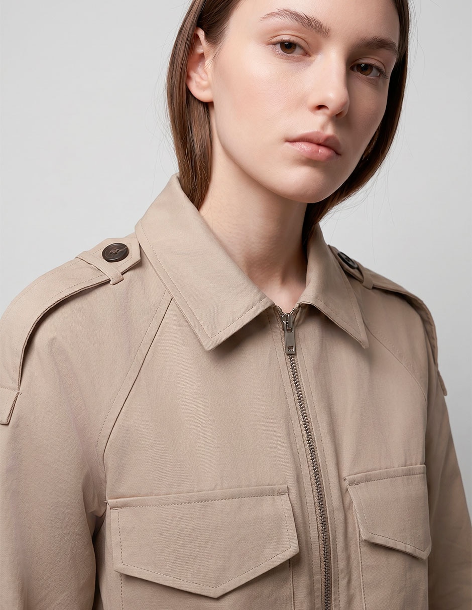Gabardina Con Bolsillos Contempo Para Mujer