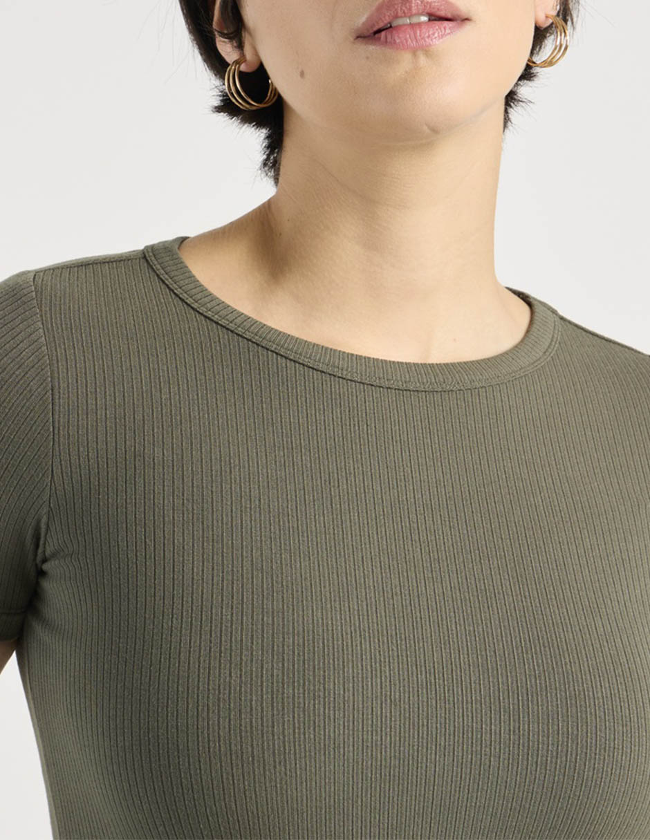 Playera manga corta cuello redondo mujer 4