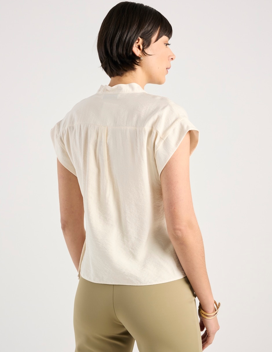 Blusa manga corta para mujer 6