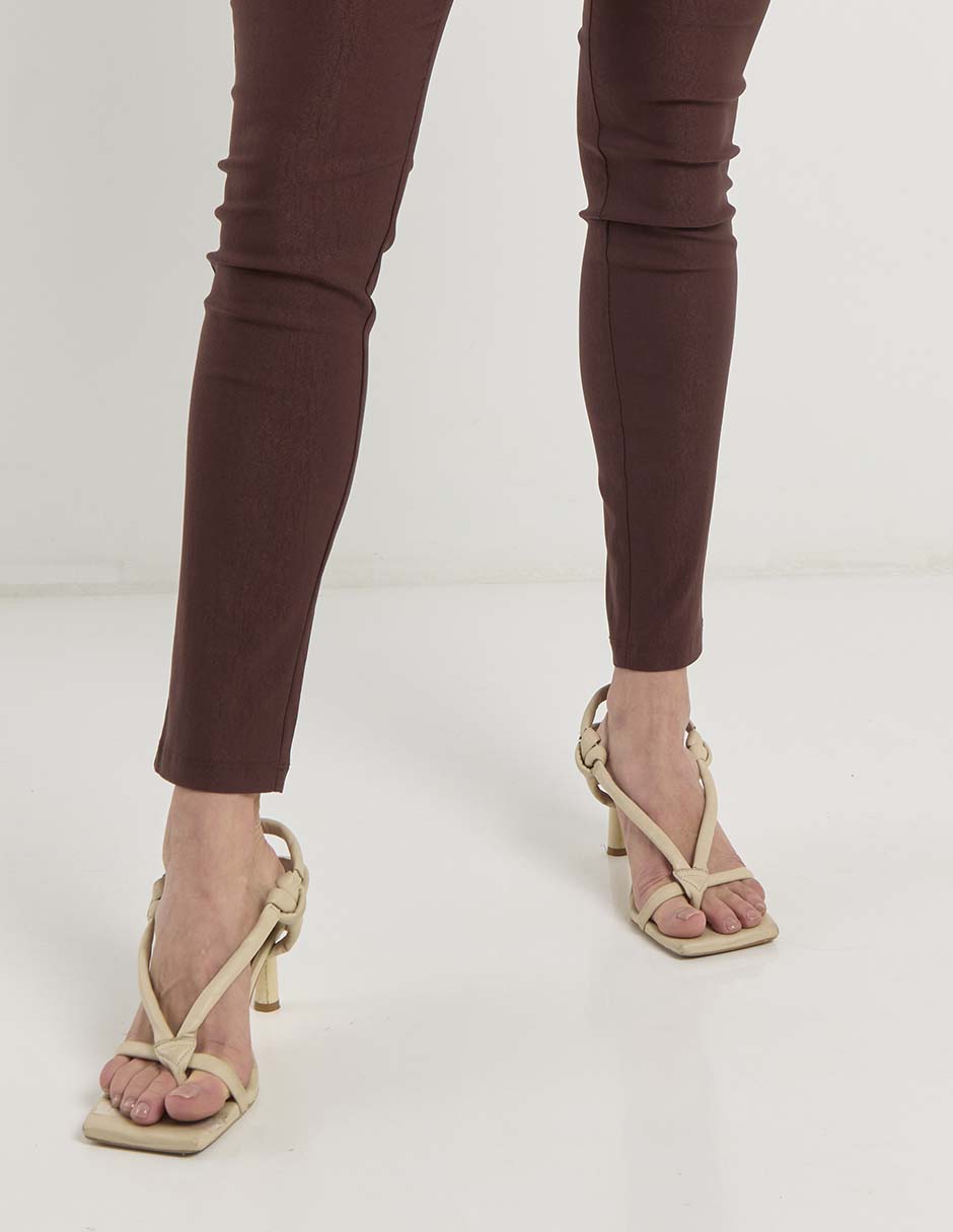 Pantalón para mujer 5