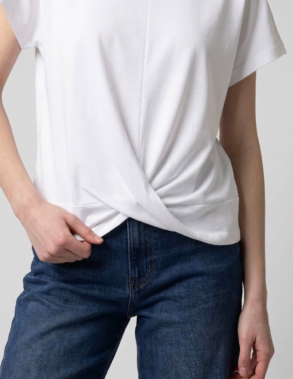 Playera manga corta cuello redondo mujer 4