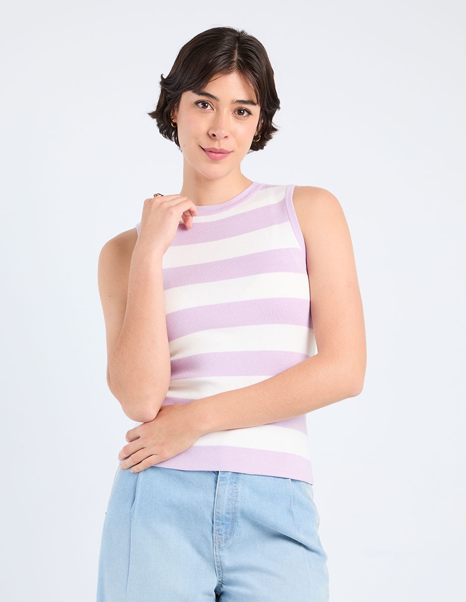 Top cuello redondo escote regular 5
