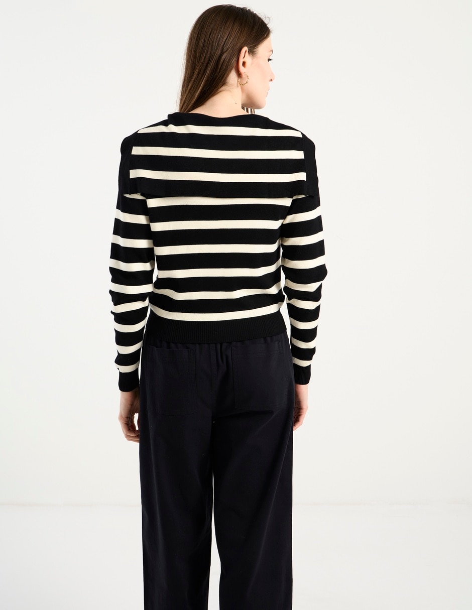 Suéter cuello V para mujer 6