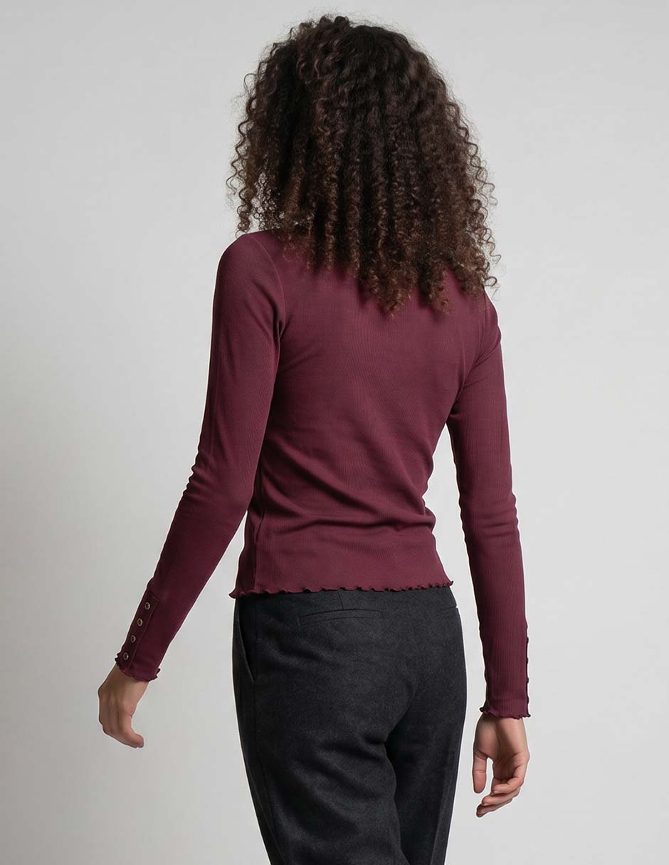 Playera manga larga cuello redondo mujer 3