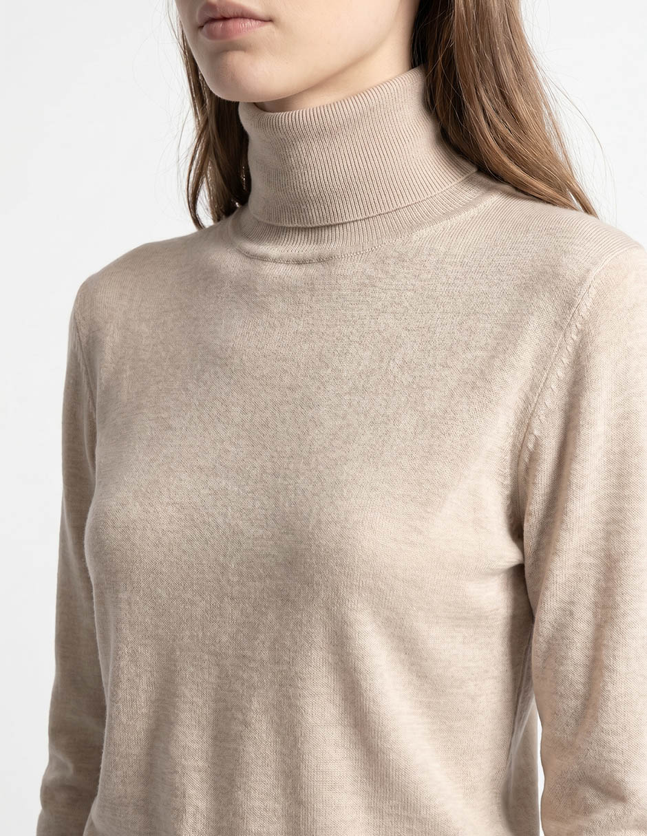 Suéter cuello tortuga para mujer 2