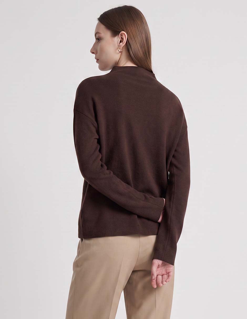 Suéter cuello alto para mujer 3