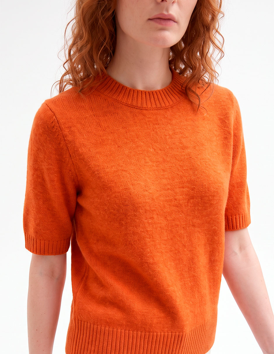 Suéter cuello redondo para mujer 2