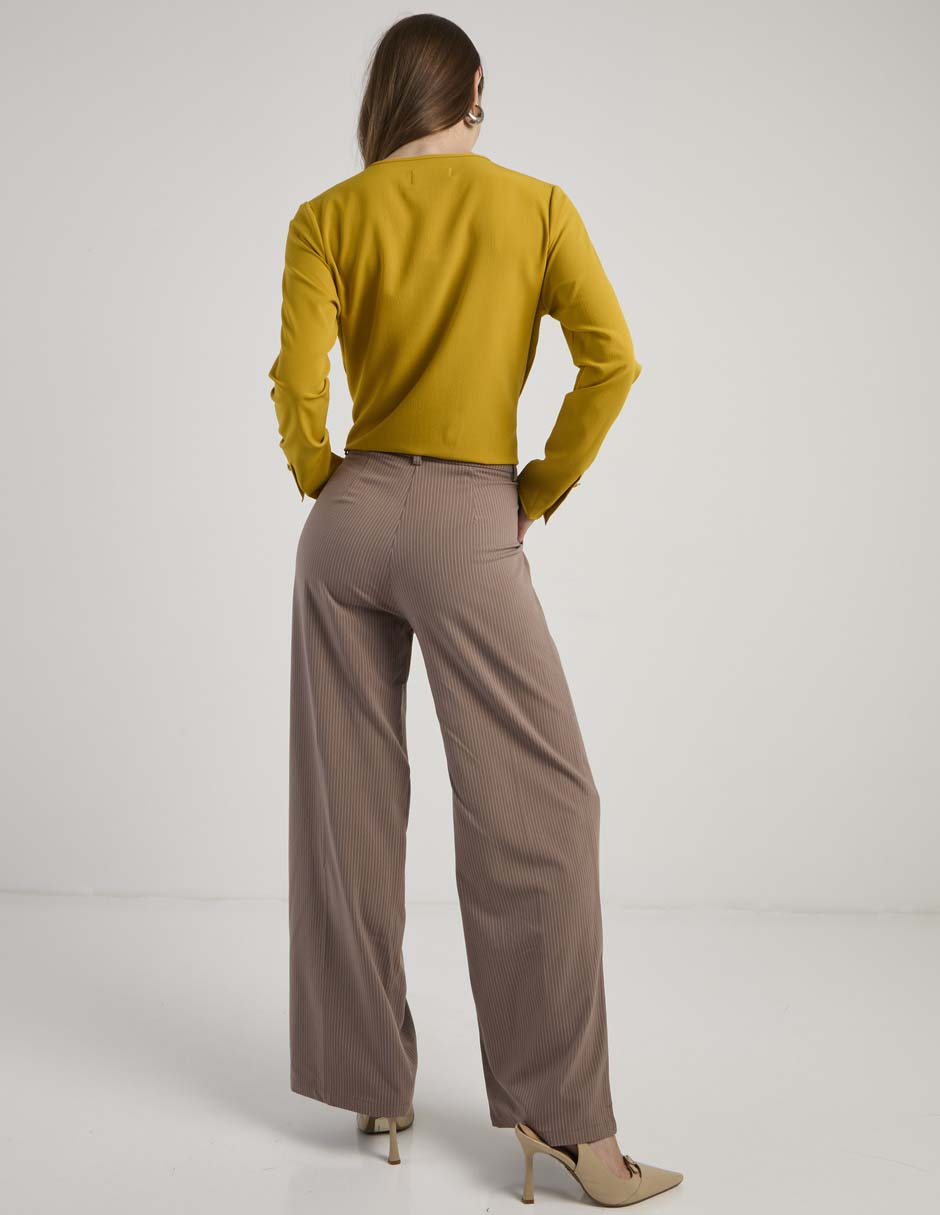 Pantalón amplio para mujer 6