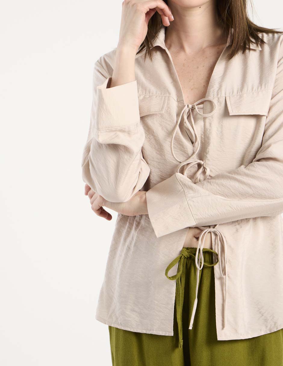 Blusa camisera Contempo manga larga para mujer