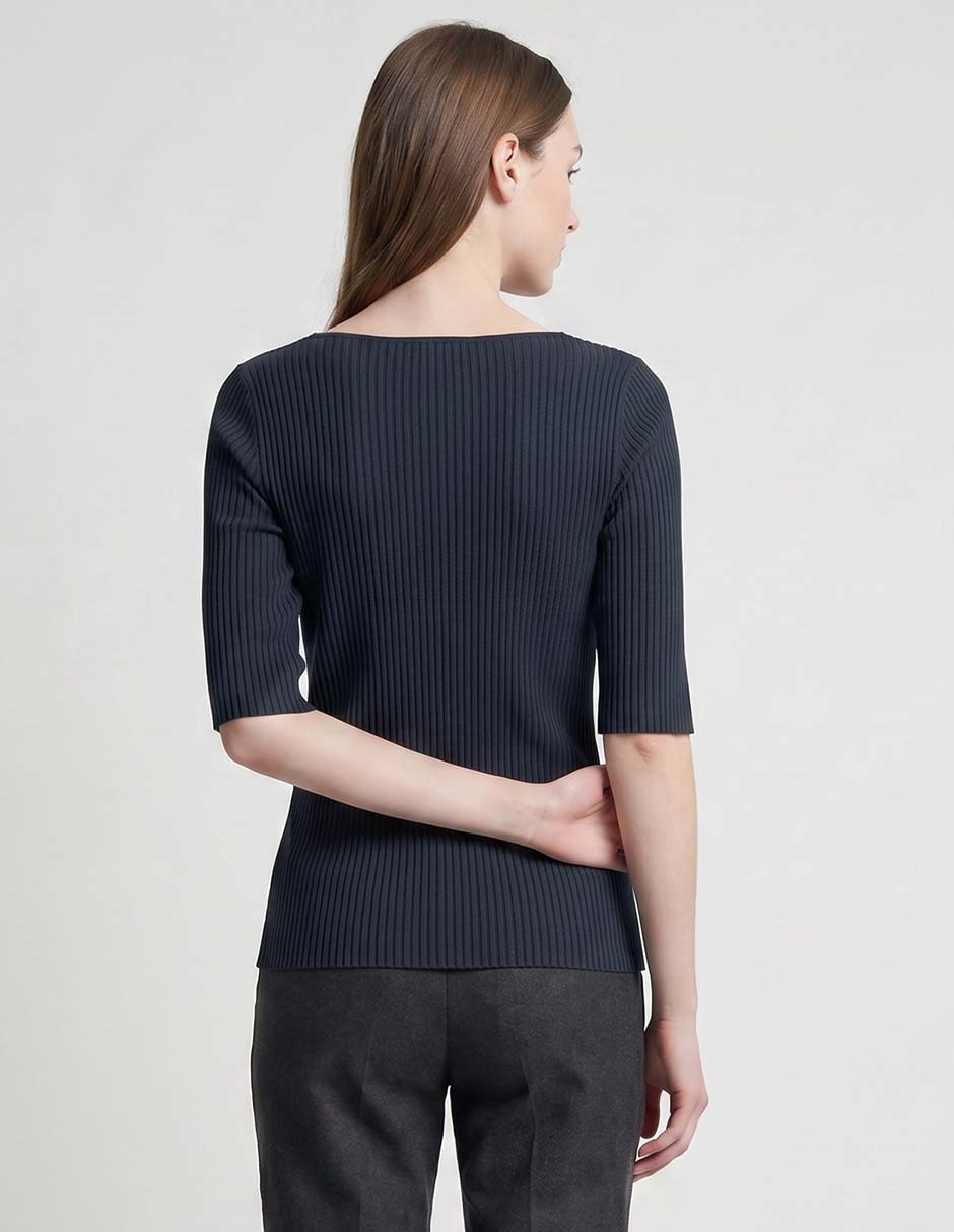 Playera manga al codo Contempo cuello ojal para mujer