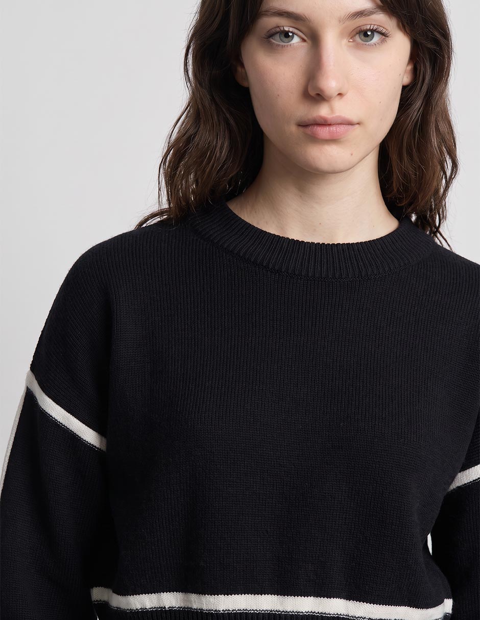 Suéter cuello redondo para mujer 4