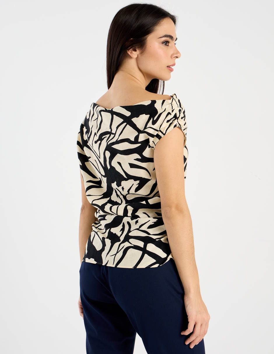 Blusa manga corta para mujer 6